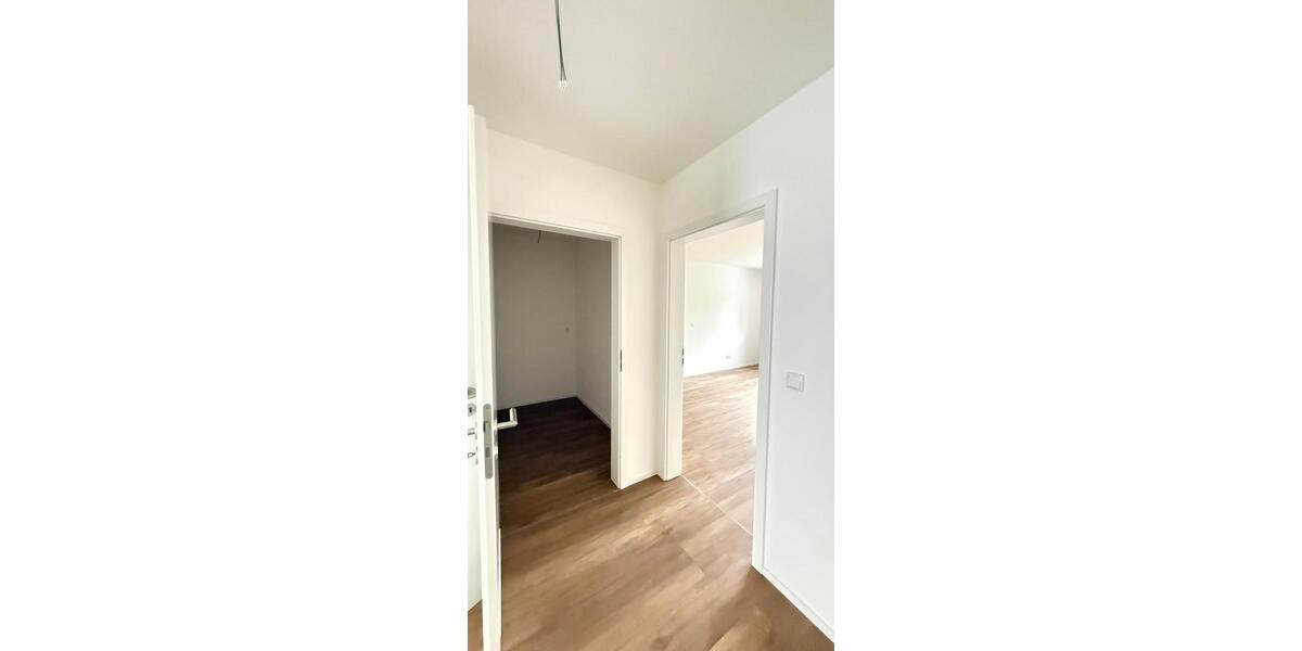 Mehrfamilienhaus, Wohnhaus Amberg - 2 Zimmer, 76 m&sup2;, 834&euro; | Angebot:26251225