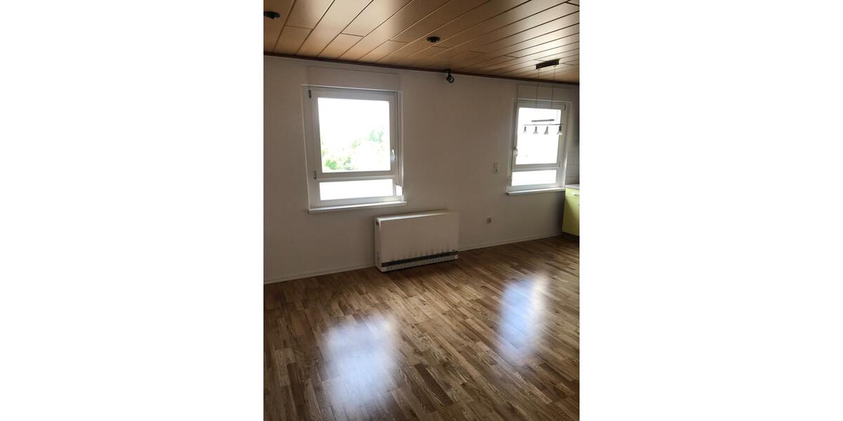Dachgeschoßwohnung Zehdenick - 2 Zimmer, 42 m&sup2;, 336&euro; | Angebot:25854202