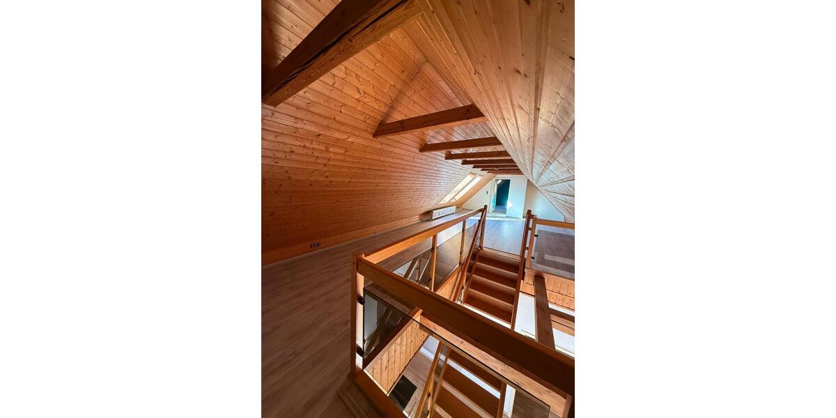 Etagenwohnung Wagenfeld - 5 Zimmer, 130 m&sup2;, 900&euro; | Angebot:25325303