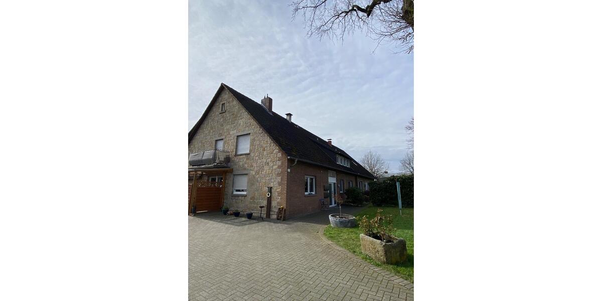 Dachgeschoßwohnung Ibbenbüren Bockraden - 6 Zimmer, 114 m&sup2;, 800&euro; | Angebot:25174394