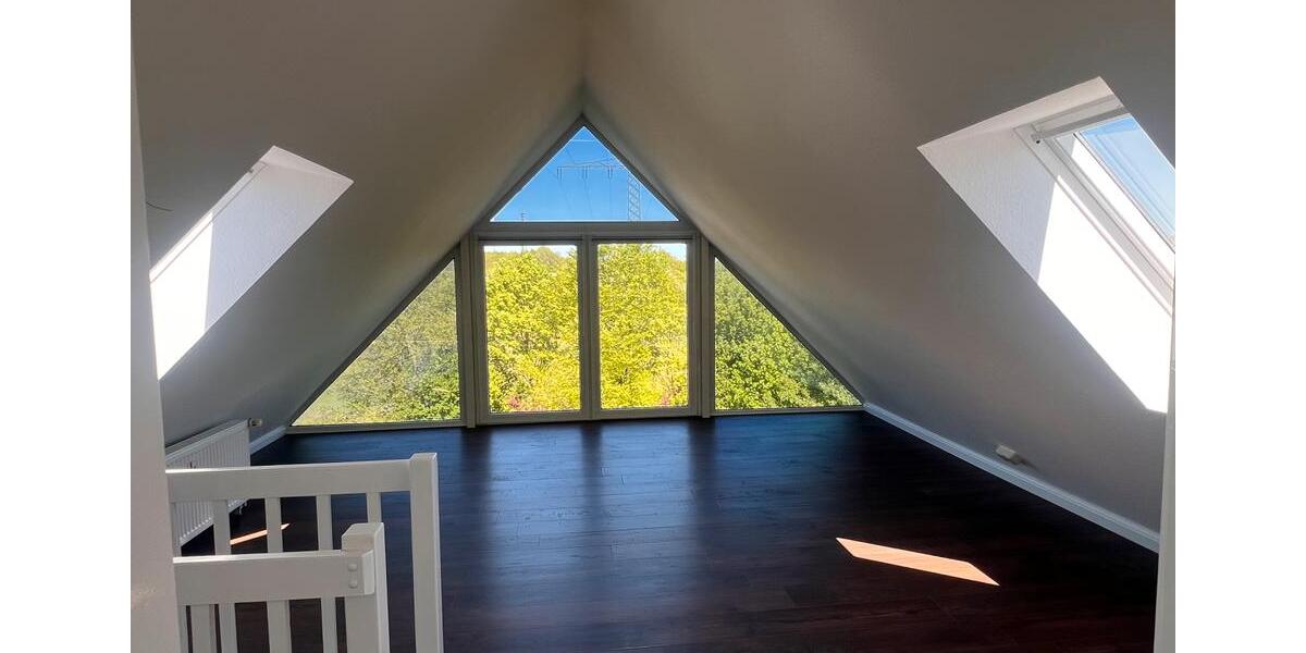 Maisonettenwohnung Hamberge - 4 Zimmer, 153 m&sup2;, 1.200&euro; | Angebot:26615062