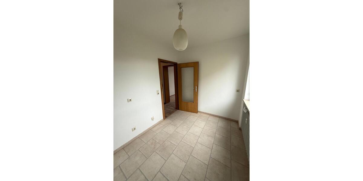 Etagenwohnung Selb - 2 Zimmer, 54 m&sup2;, 590&euro; | Angebot:26094588