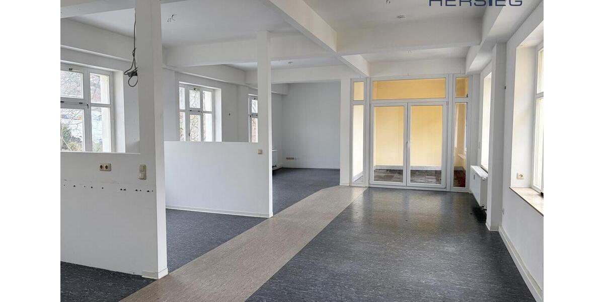 Etagenwohnung Annaberg-Buchholz Buchholz - 5 Zimmer, 240 m&sup2;, 586&euro; | Angebot:24493235