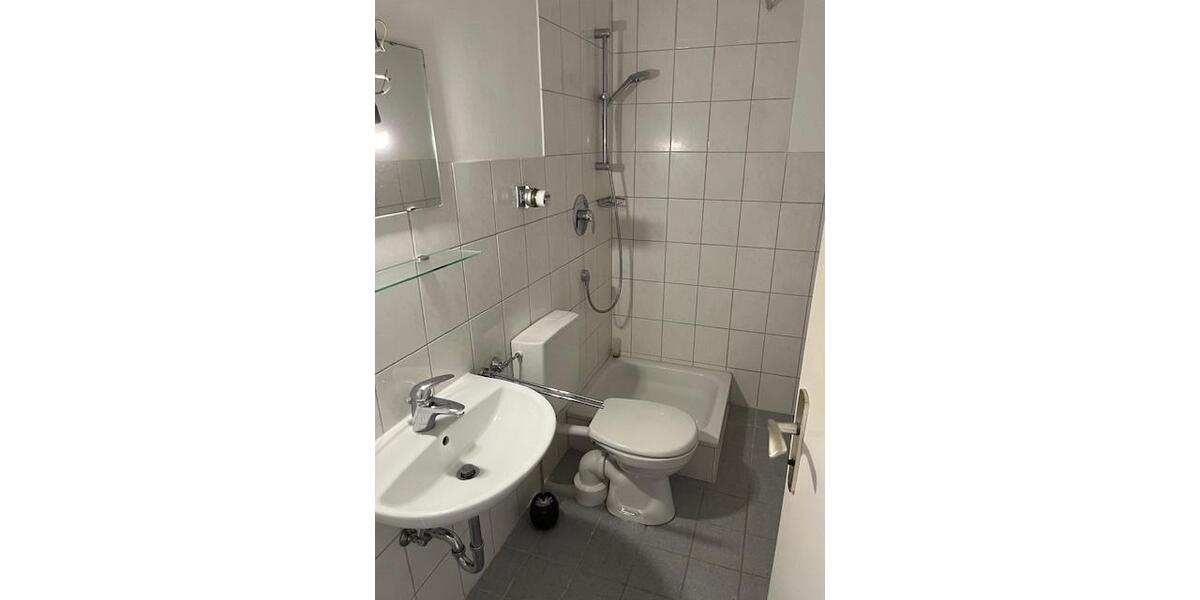 Etagenwohnung Weinstadt - 1 Zimmer, 31 m&sup2;, 410&euro; | Angebot:26041300