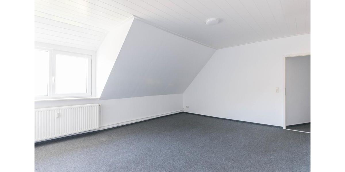 Dachgeschoßwohnung Kappeln - 4 Zimmer, 96 m&sup2;, 816&euro; | Angebot:24679504