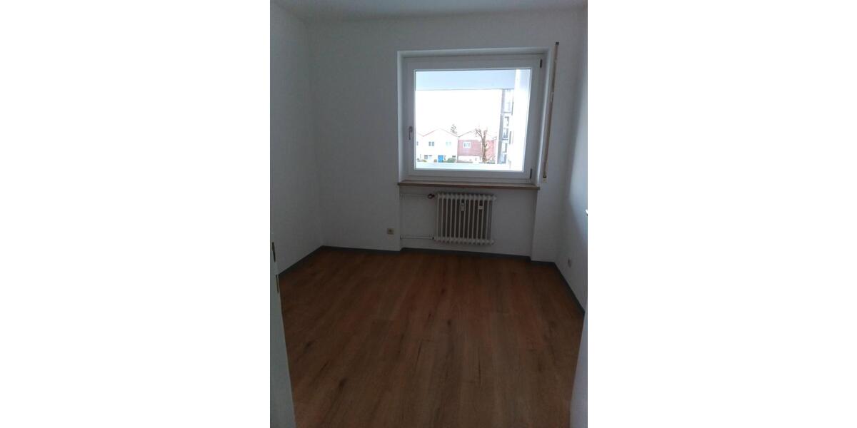 Etagenwohnung Heidenheim - 4 Zimmer, 86 m&sup2;, 578&euro; | Angebot:26418709