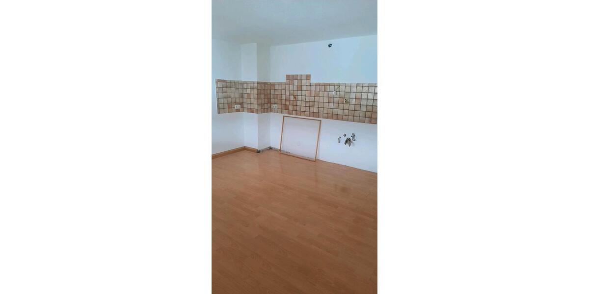 Dachgeschoßwohnung Hausham - 2 Zimmer, 85 m&sup2;, 900&euro; | Angebot:24748434