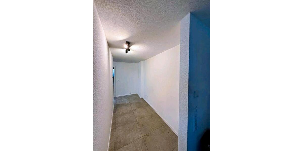 Etagenwohnung Philippsburg - 2 Zimmer, 65 m&sup2;, 1.200&euro; | Angebot:24627434