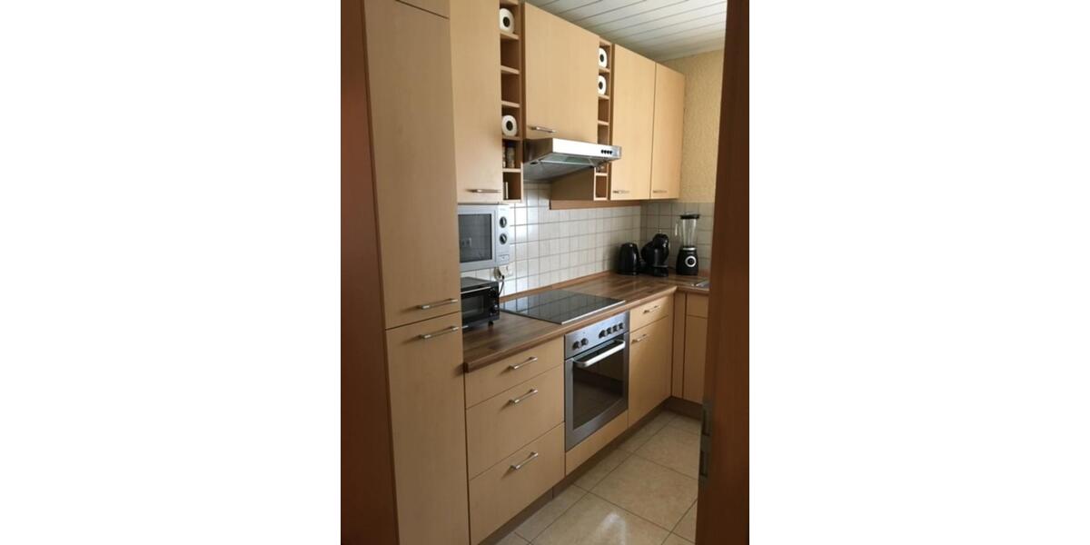 Etagenwohnung Saalfeld (Saale) - 2 Zimmer, 69 m&sup2;, 448&euro; | Angebot:25294458