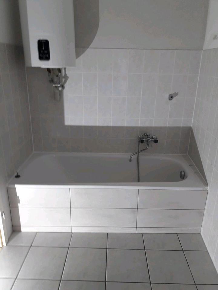 Schöne helle 2 Zimmer Wohnung