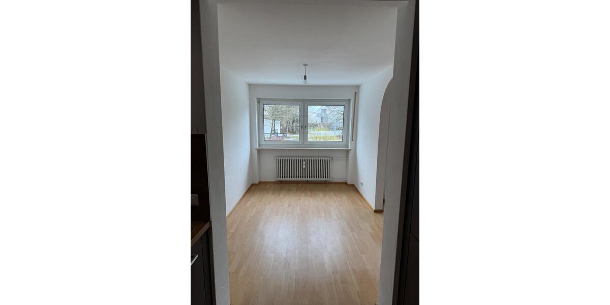 Hochparterre Kempten (Allgäu) - 2.5 Zimmer, 73 m&sup2;, 1.200&euro; | Angebot:26639966