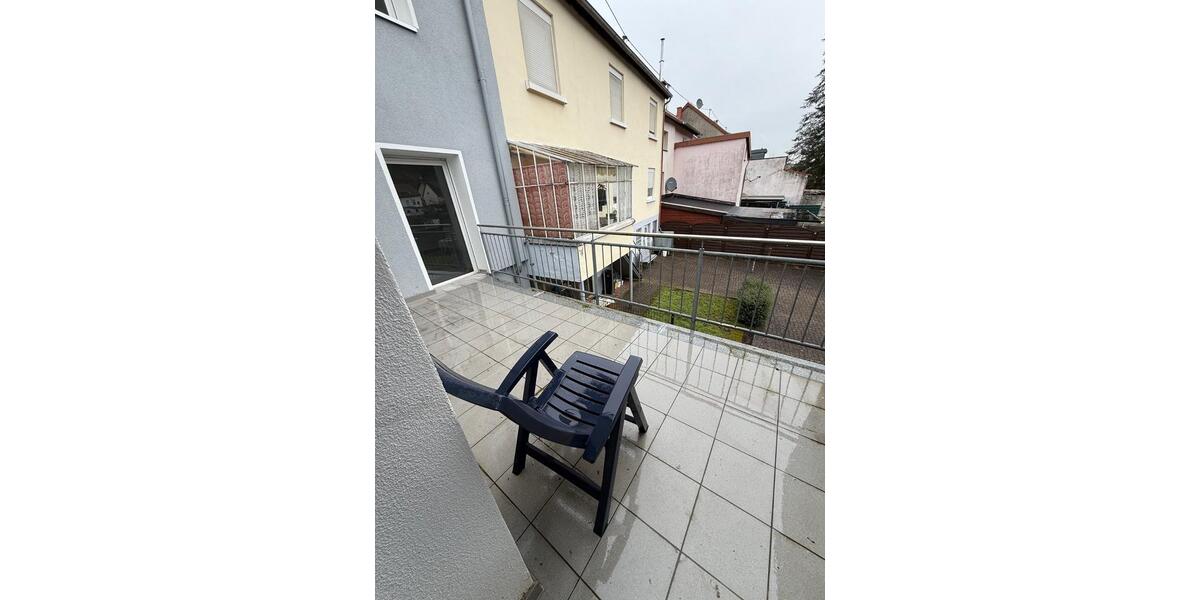 Erdgeschoßwohnung Völklingen - 3 Zimmer, 100 m&sup2;, 850&euro; | Angebot:25539811