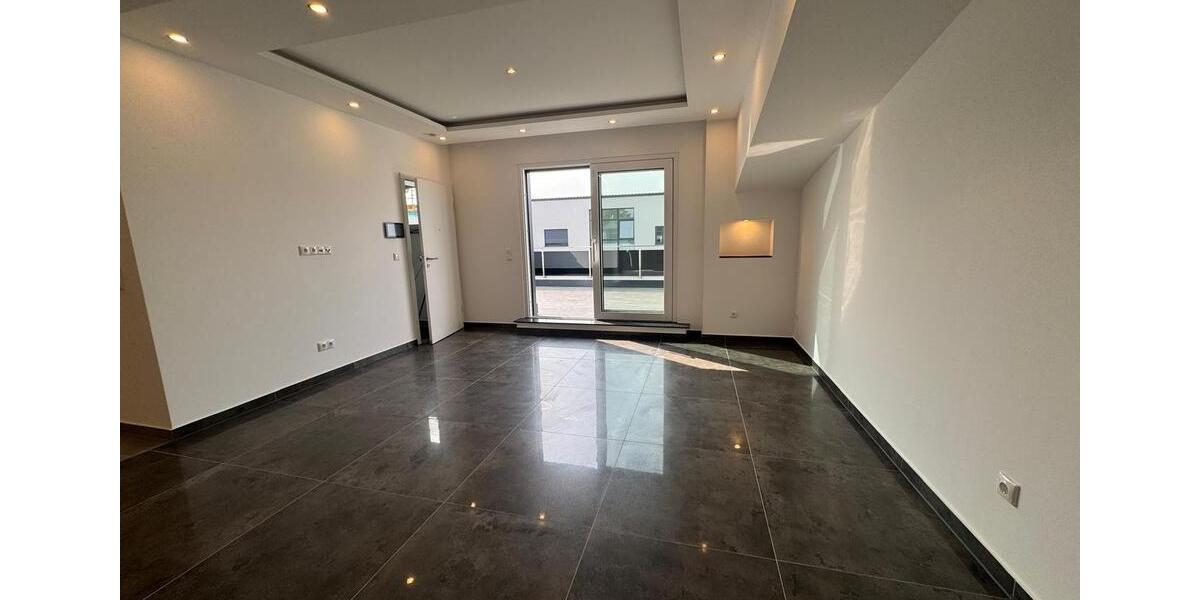 Etagenwohnung Offenbach am Main Bieber - 2 Zimmer, 68 m&sup2;, 1.250&euro; | Angebot:23636410