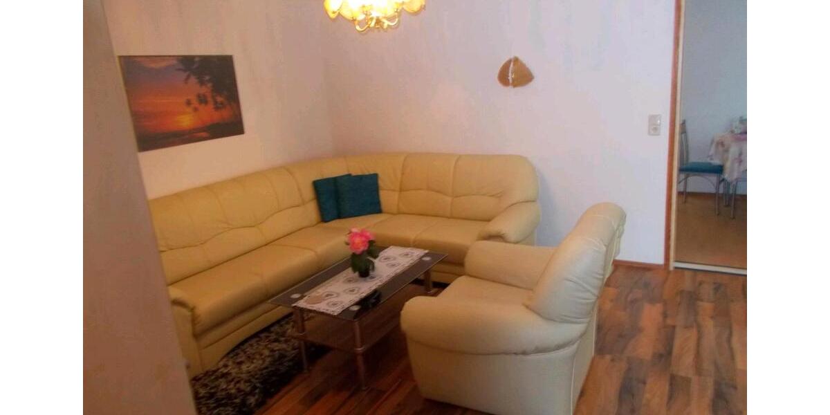 Erdgeschoßwohnung Gera Debschwitz - 2.5 Zimmer, 42 m&sup2;, 350&euro; | Angebot:24830852