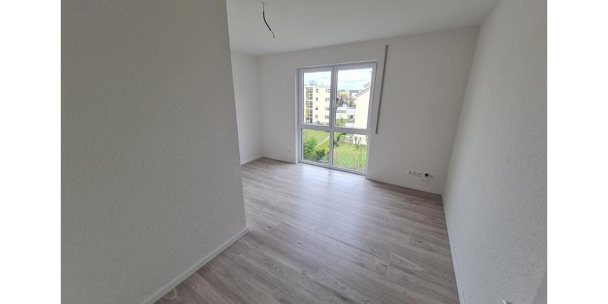 Etagenwohnung Vaihingen an der Enz - 3 Zimmer, 105 m&sup2;, 1.340&euro; | Angebot:24384821