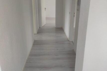 Wohnung Hermeskeil - 5 Zimmer, 90 m&sup2;, 600&euro; | Angebot:26144540