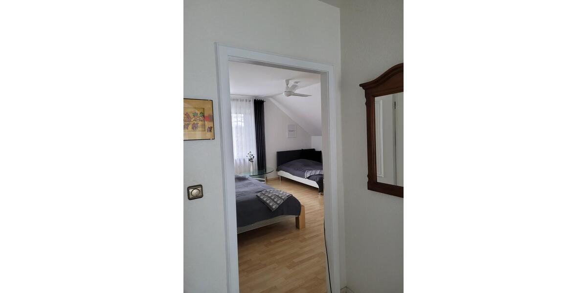 Wohnen auf Zeit Schloß Holte-Stukenbrock Stukenbrock - 4 Zimmer, 120 m&sup2;, 16&euro; | Angebot:23762368