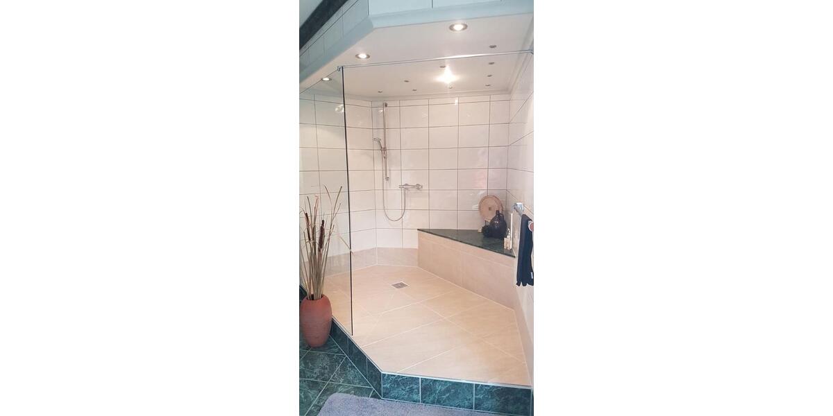 Wohnen auf Zeit Verl - 1 Zimmer, 10 m&sup2;, 390&euro; | Angebot:26342386