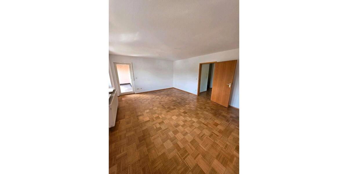 Etagenwohnung Güglingen - 3.5 Zimmer, 87 m&sup2;, 1.050&euro; | Angebot:26611039