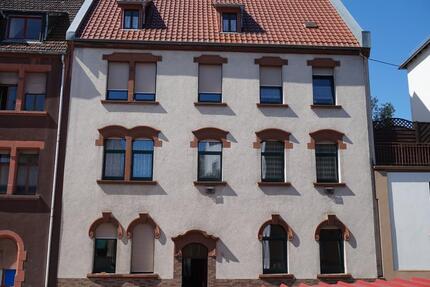 Wohnung Neunkirchen - 3 Zimmer, 53 m&sup2;, 400&euro; | Angebot:25406735