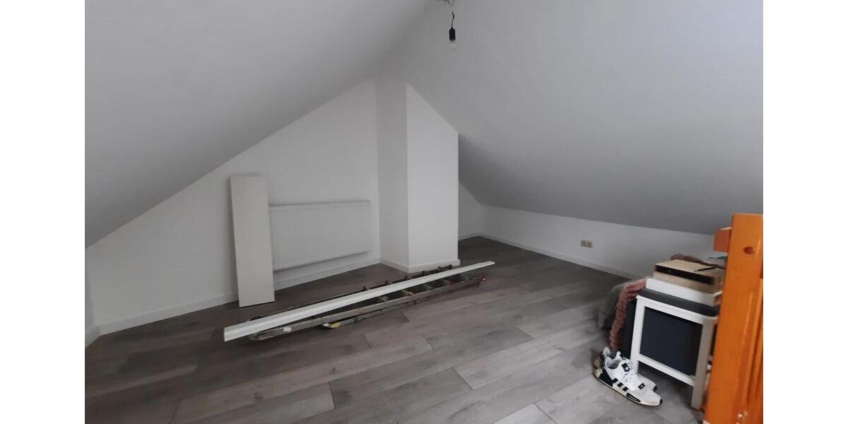 Etagenwohnung Stendal - 4 Zimmer, 237 m&sup2;, 1.423&euro; | Angebot:26144598