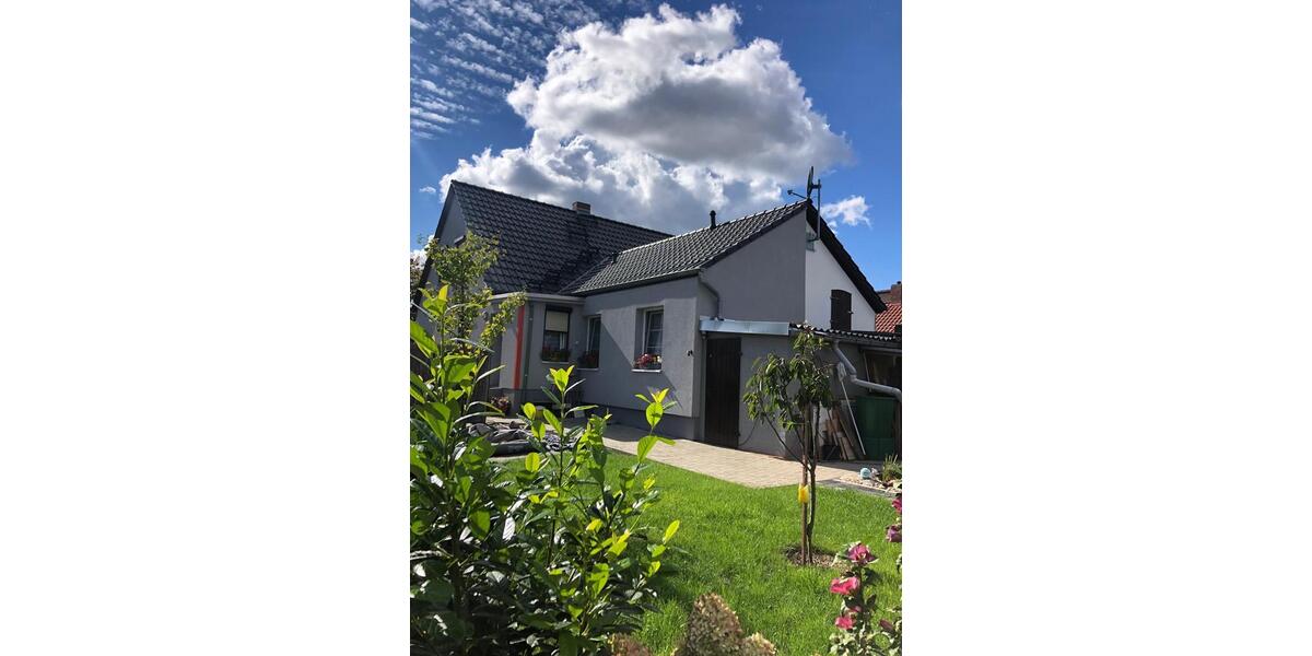 Doppelhaushälfte Salzwedel - 4 Zimmer, 80 m&sup2;, 700&euro; | Angebot:26545709