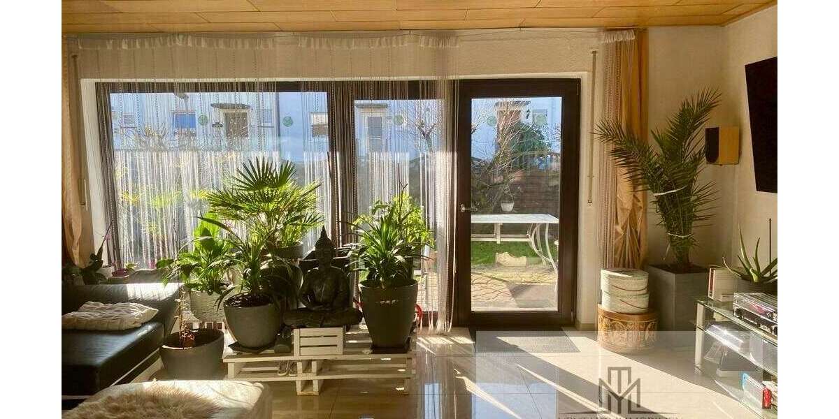 Einfamilienhaus Rosbach vor der Höhe / Rodheim vor der Höhe Rodheim vor der Höhe - 6 Zimmer, 170 m&sup2;, 2.000&euro; | Angebot:23864928