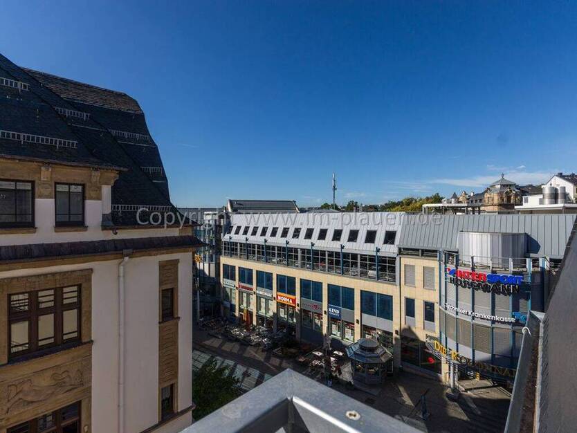 2 Zimmerwohnung mit Aufzug - modernes Bad mit BW-DU inkl. Badmöbel - Balkon - LED Beleuchtung