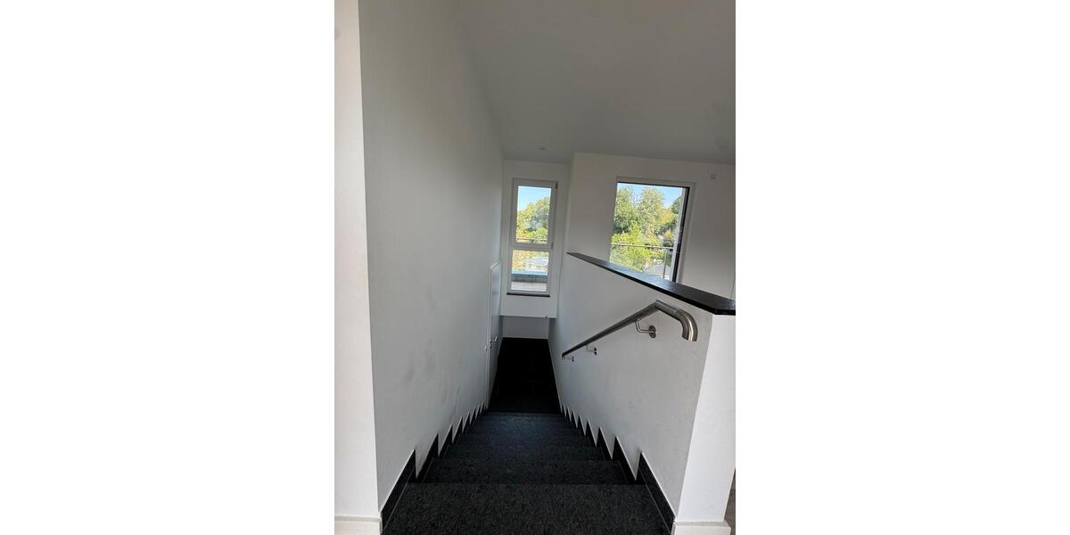 Einfamilienhaus Bergisch Gladbach - 3 Zimmer, 124 m&sup2;, 1.600&euro; | Angebot:26561767