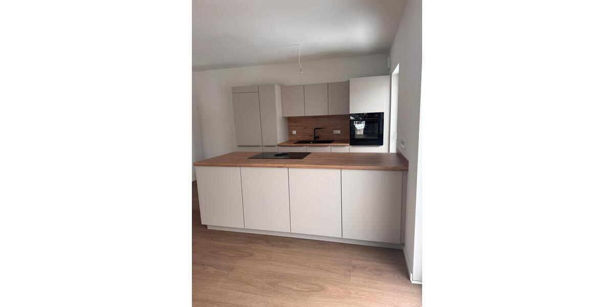 Etagenwohnung Marktredwitz - 3 Zimmer, 86 m&sup2;, 950&euro; | Angebot:24813878