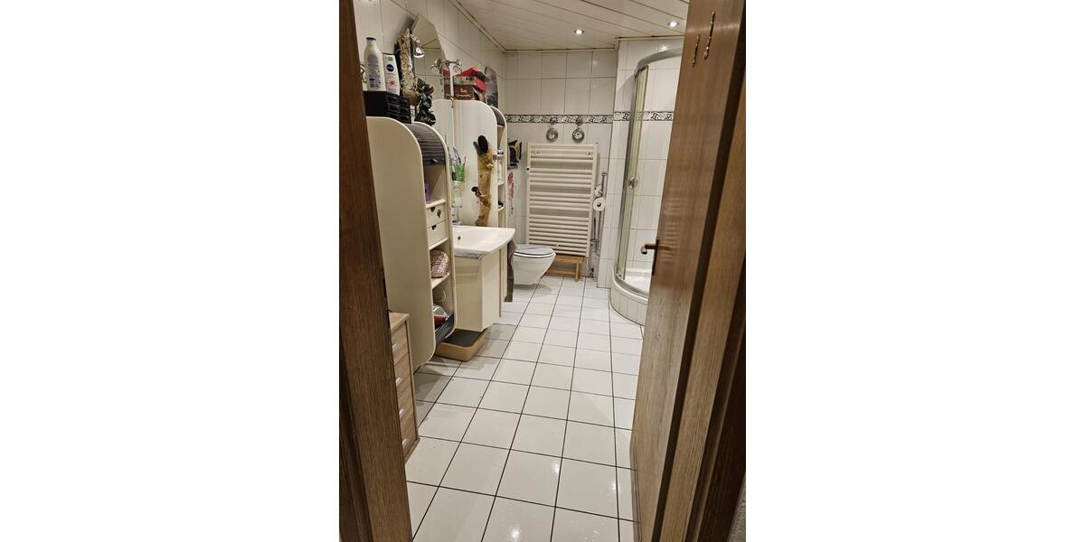 Etagenwohnung Frankenberg (Eder) - 4 Zimmer, 110 m&sup2;, 900&euro; | Angebot:26393185