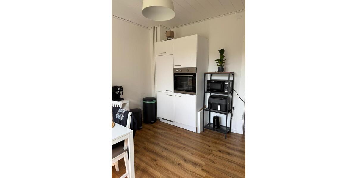 Etagenwohnung Oerlinghausen - 2 Zimmer, 80 m&sup2;, 900&euro; | Angebot:26603570
