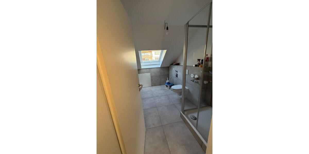 Dachgeschoßwohnung Laudenbach - 3 Zimmer, 77 m&sup2;, 1.450&euro; | Angebot:25805710