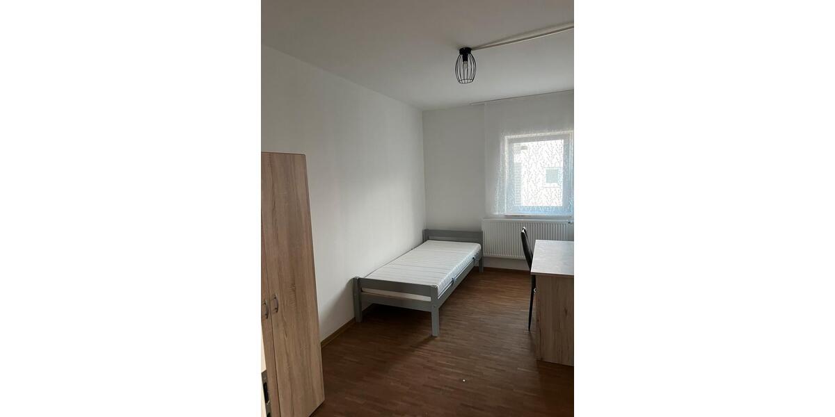 Wohnen auf Zeit Dingolfing - 2 Zimmer, 100 m&sup2;, 390&euro; | Angebot:25126565