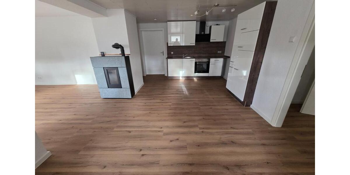 Erdgeschoßwohnung Iserlohn Grüne - 2 Zimmer, 65 m&sup2;, 500&euro; | Angebot:24562598