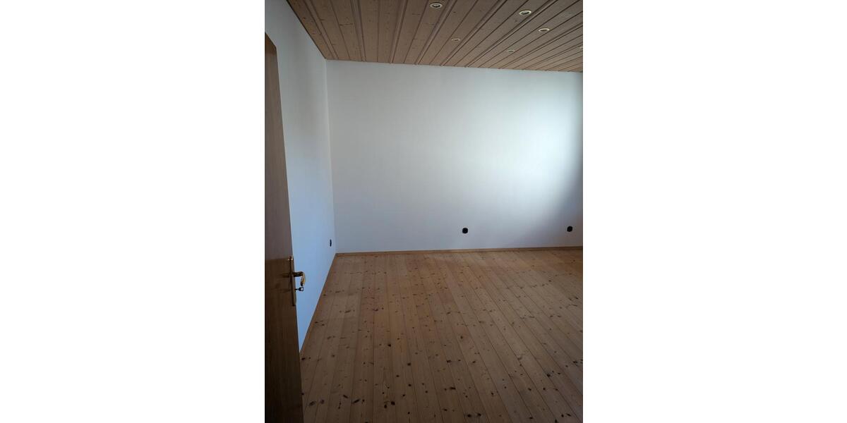 Etagenwohnung Eichenzell - 3 Zimmer, 115 m&sup2;, 825&euro; | Angebot:26604151