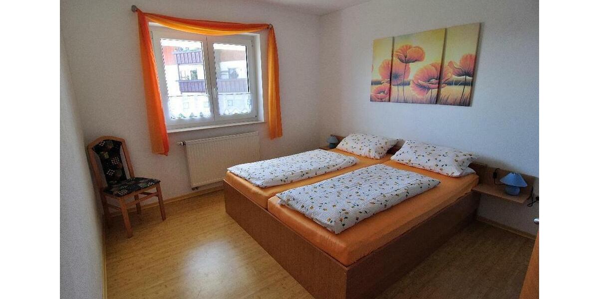 Wohnen auf Zeit Neukirch - 3 Zimmer, 65 m&sup2;, 60&euro; | Angebot:12576752