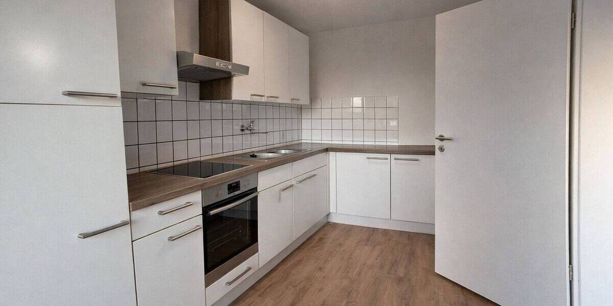 Etagenwohnung Süßen - 3 Zimmer, 90 m&sup2;, 1.100&euro; | Angebot:26150678