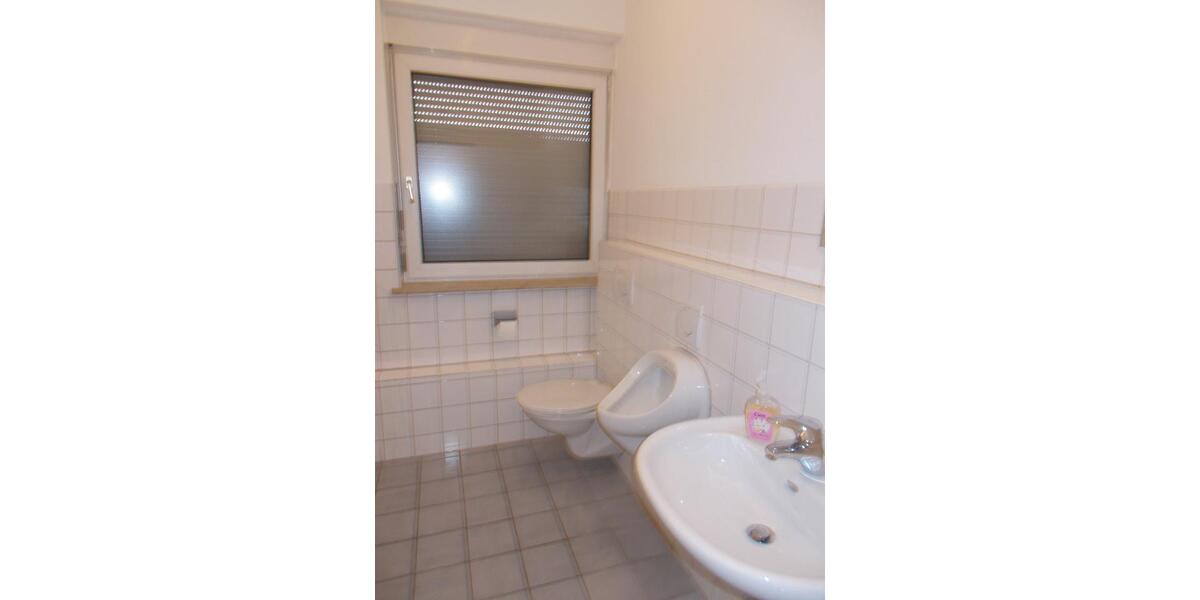 Prima Büroräume in Neu-Ulm ab 2026 zu vermieten zimmer