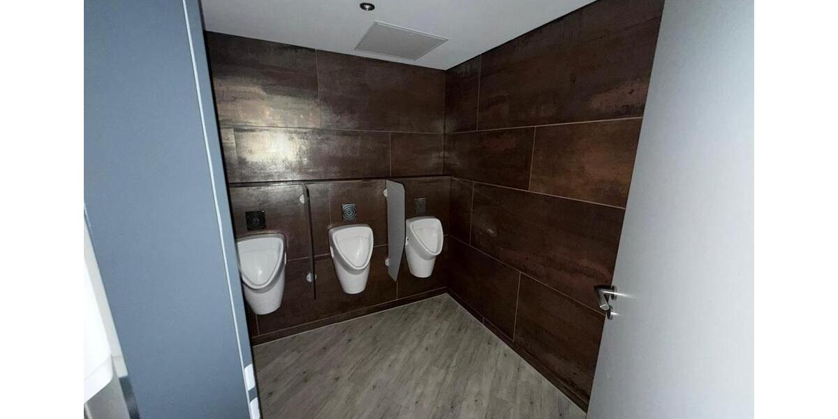 Gewerbeobjekt Stade - 3.450&euro; | Angebot:24680402