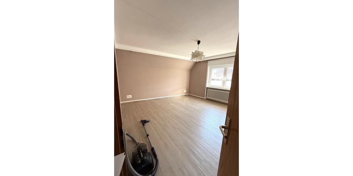 Wohnen auf Zeit Koblenz Bisholder - 1 Zimmer, 20 m&sup2;, 415&euro; | Angebot:24808332