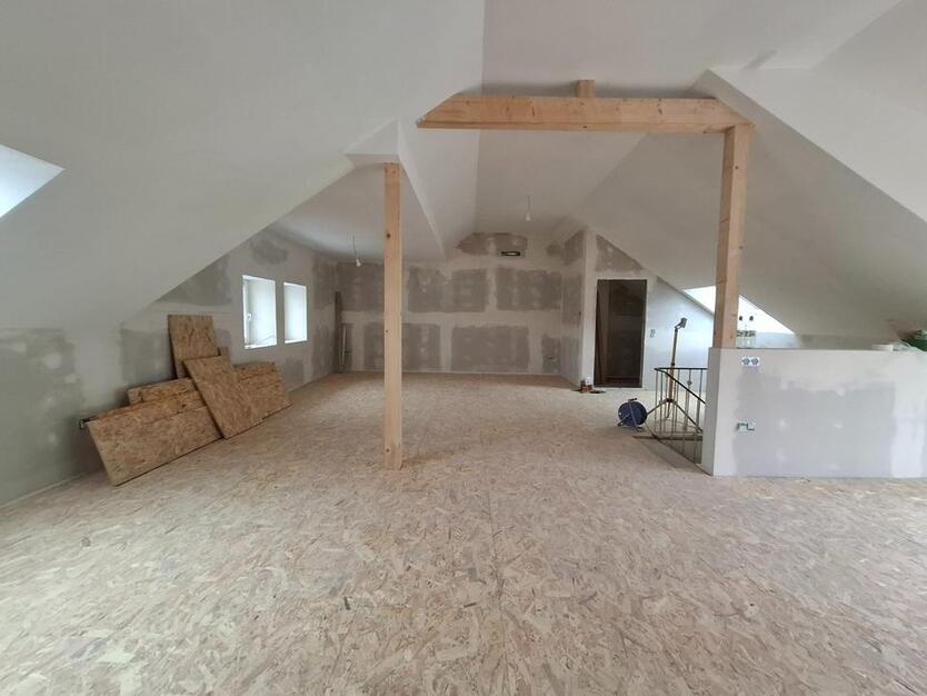 4 ZKB Studio-MaisonetteWohnung inkl. Balkon in Merzig-Brotdorf