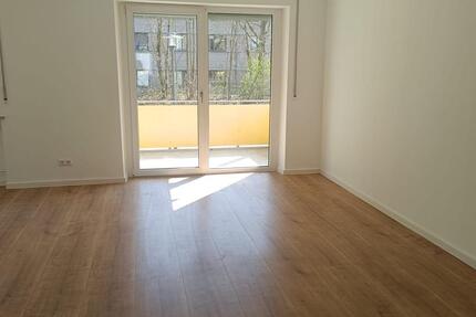 Wohnung Feldkirchen - 4 Zimmer, 130 m&sup2;, 975&euro; | Angebot:25988935