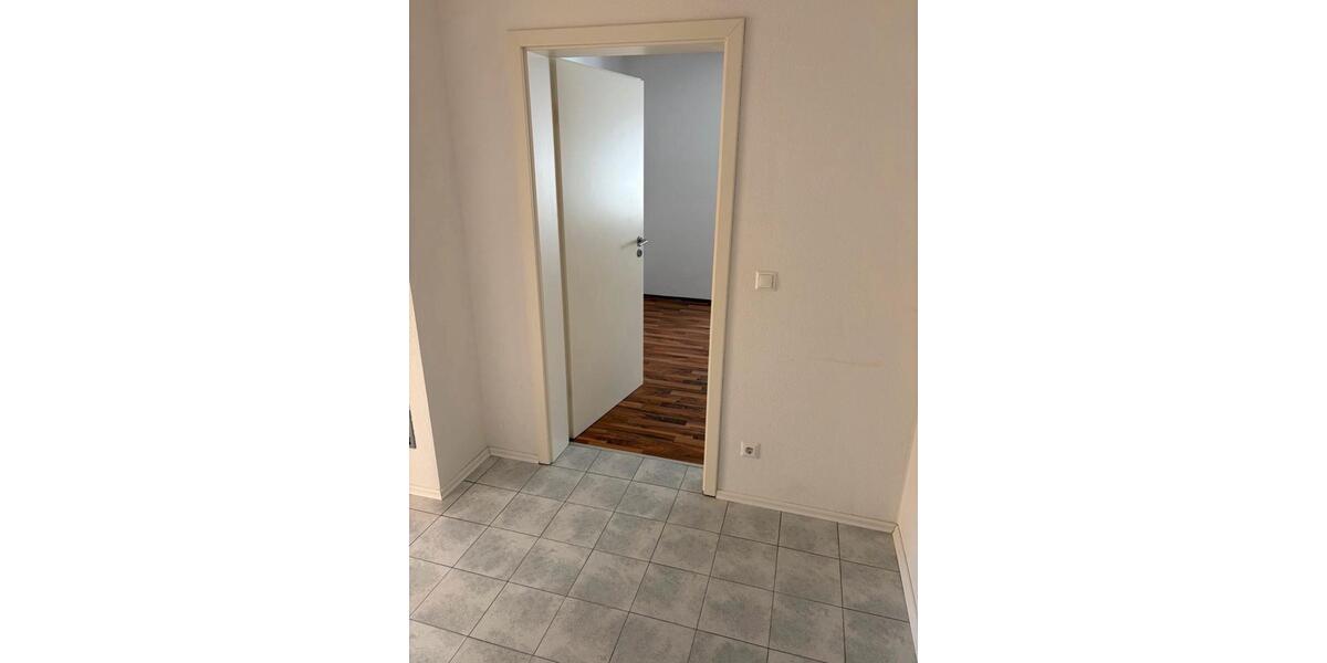 Erdgeschoßwohnung Bodenwöhr - 2 Zimmer, 72 m&sup2;, 670&euro; | Angebot:26037700