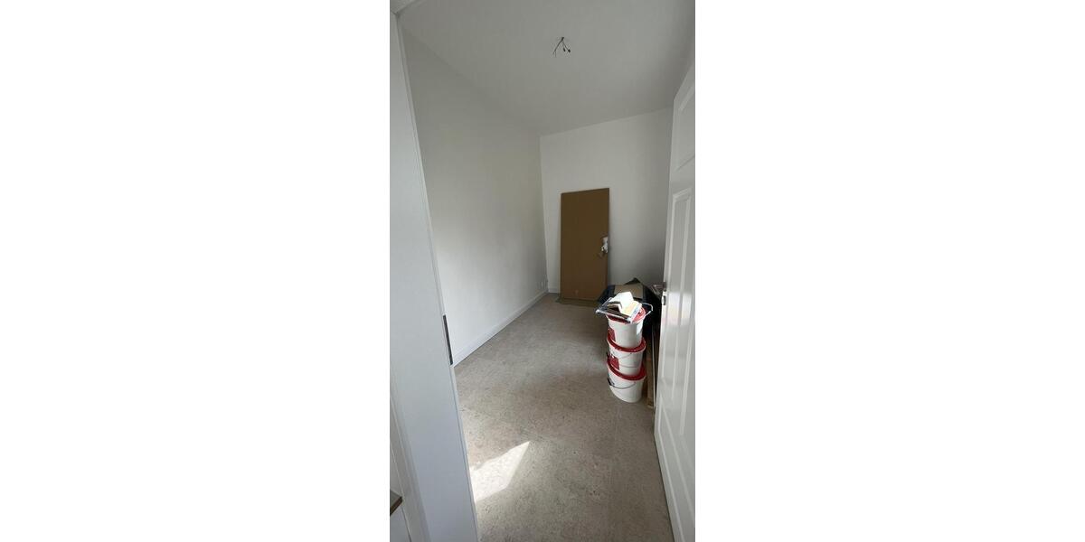 Erdgeschoßwohnung Ilmenau - 3.5 Zimmer, 86 m&sup2;, 860&euro; | Angebot:26521261