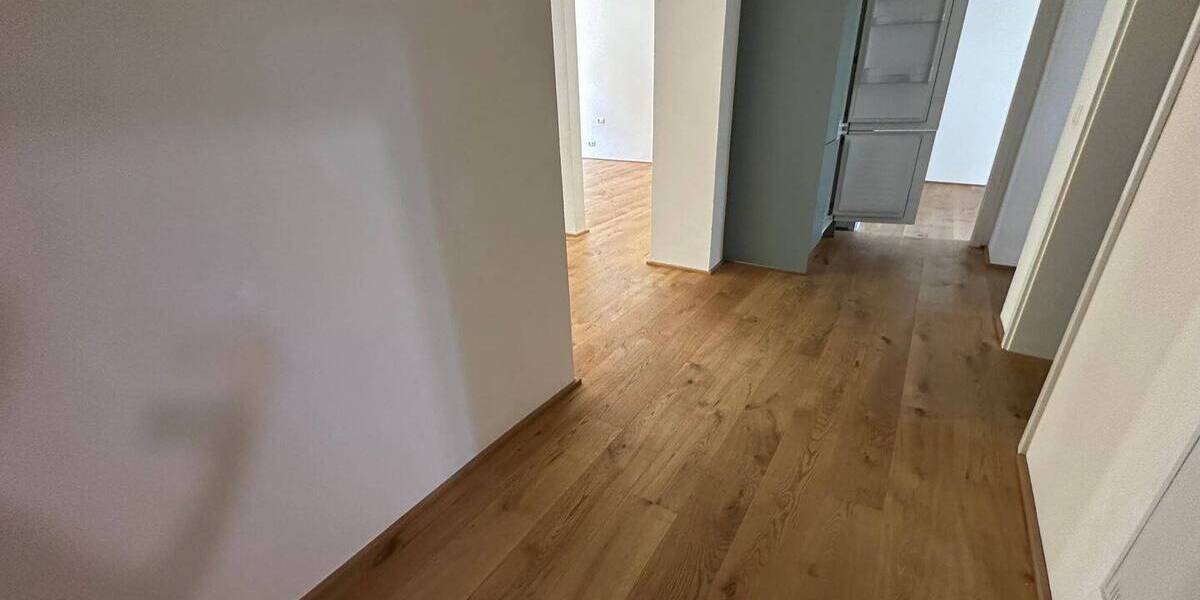 Etagenwohnung Chemnitz Kaßberg - 3 Zimmer, 78 m&sup2;, 730&euro; | Angebot:26569157