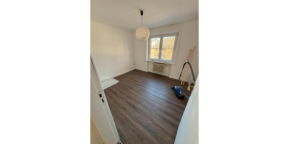 Etagenwohnung Hohenlockstedt - 4 Zimmer, 72 m&sup2;, 950&euro; | Angebot:26589311