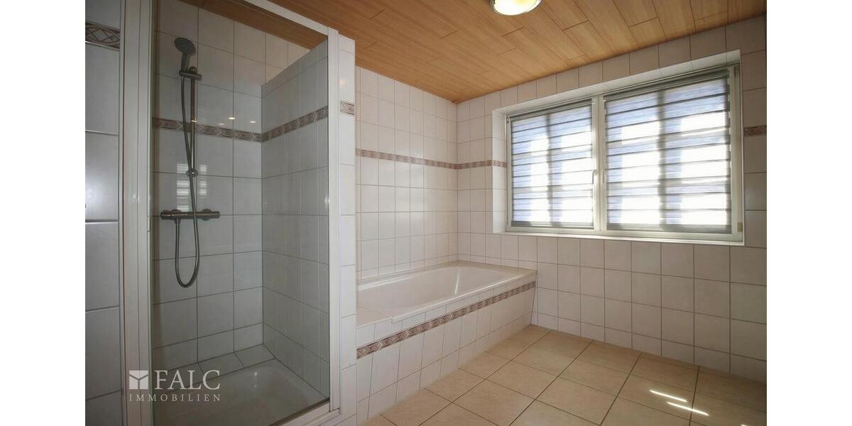 Dachgeschoßwohnung Dömitz - 4 Zimmer, 110 m&sup2;, 880&euro; | Angebot:26632663