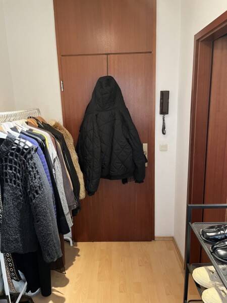 Schönes und Helles 1-Zimmerapartment mit Schlafnische - Einbauküche - TG-Stellplatz