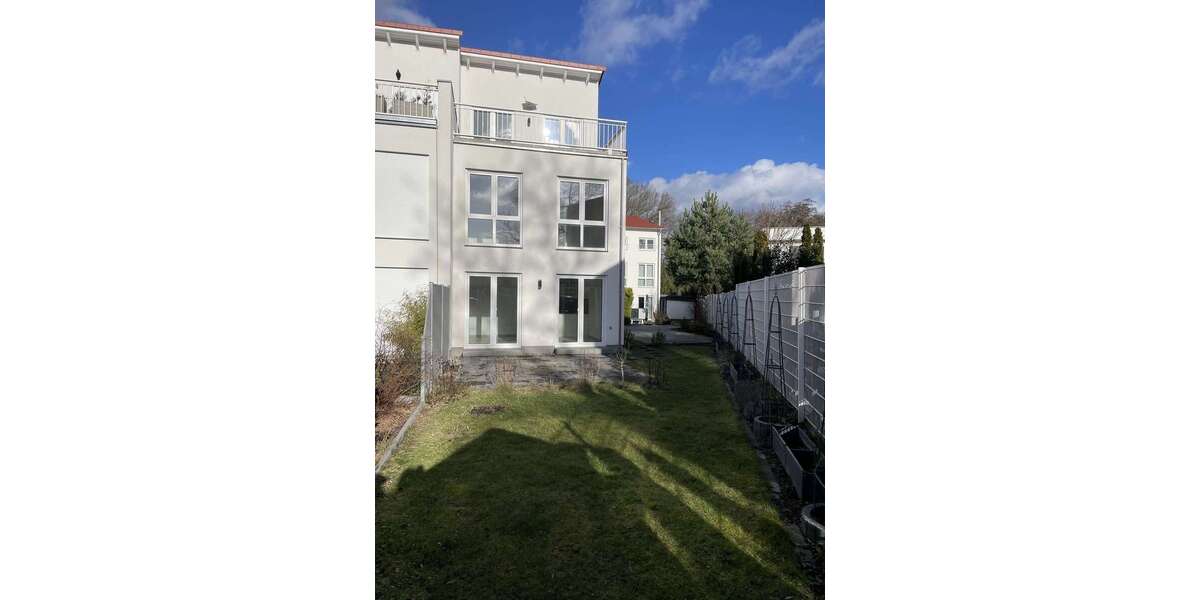 Etagenwohnung Werder (Havel) - 3 Zimmer, 92 m&sup2;, 1.600&euro; | Angebot:26683488